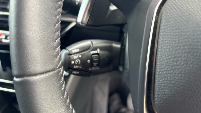 Peugeot 208 1.2 PureTech 100 Allure Premium 5dr EAT8 Petrol Hatchback